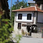 Guest house Kutsinska House