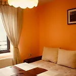 Guest house Kutsinska House 4*