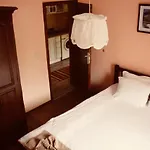 Guest house Kutsinska House Progled