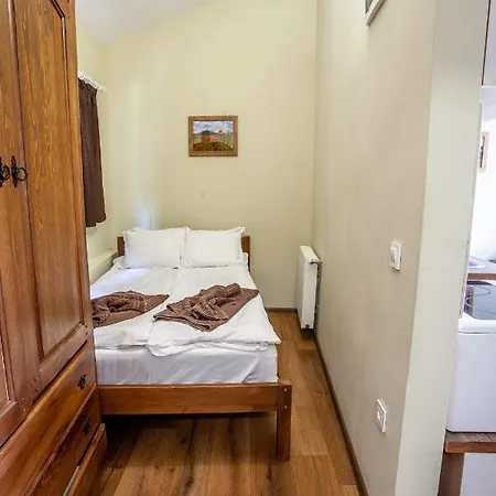 Kutsinska House Pensionat