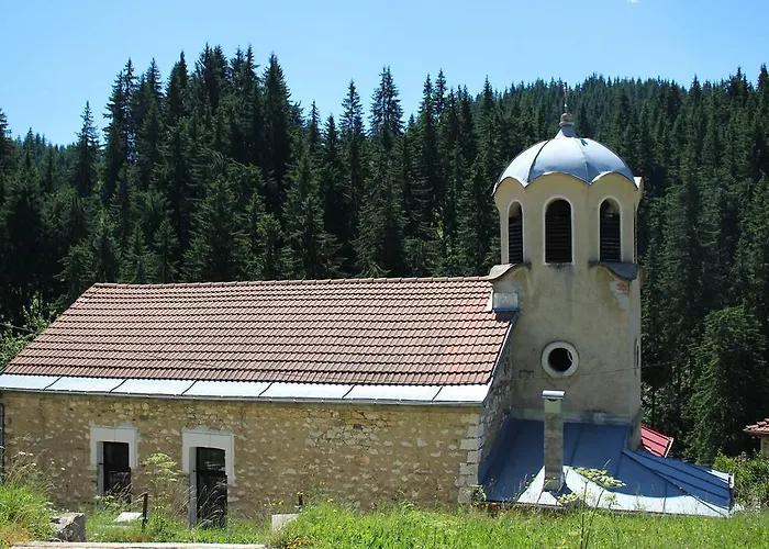 招待所 Kutsinska House 4*