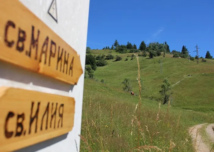 招待所 Kutsinska House Progled