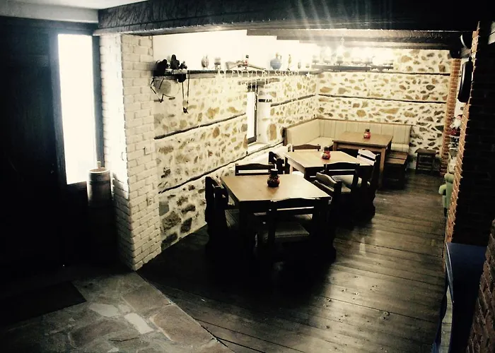 Kutsinska House 招待所 Progled