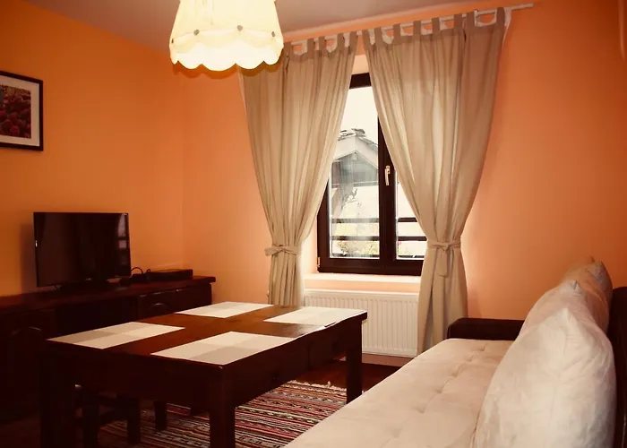 Kutsinska House 4* Progled