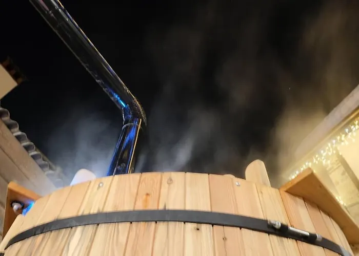 Kutsinska House 招待所 4*