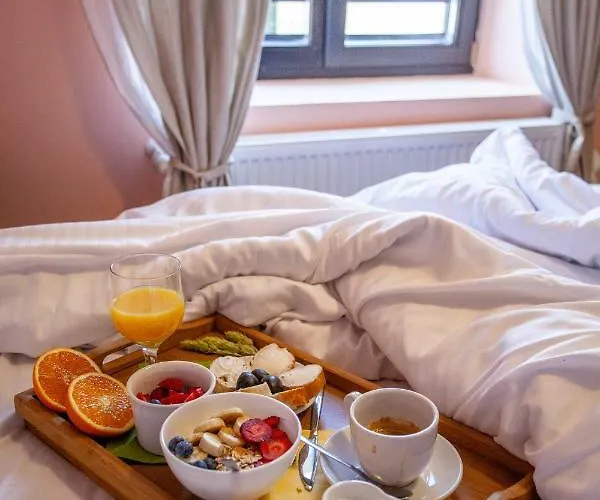 Kutsinska House 招待所